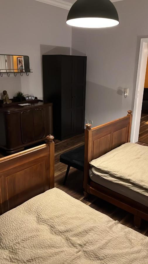 "Ferienwohnung Am Schloss" - Ferienwohnung Mit Blick Auf Das Barbyer Schloss, 5 Gehminuten Bis Zur Elbe Kültér fotó