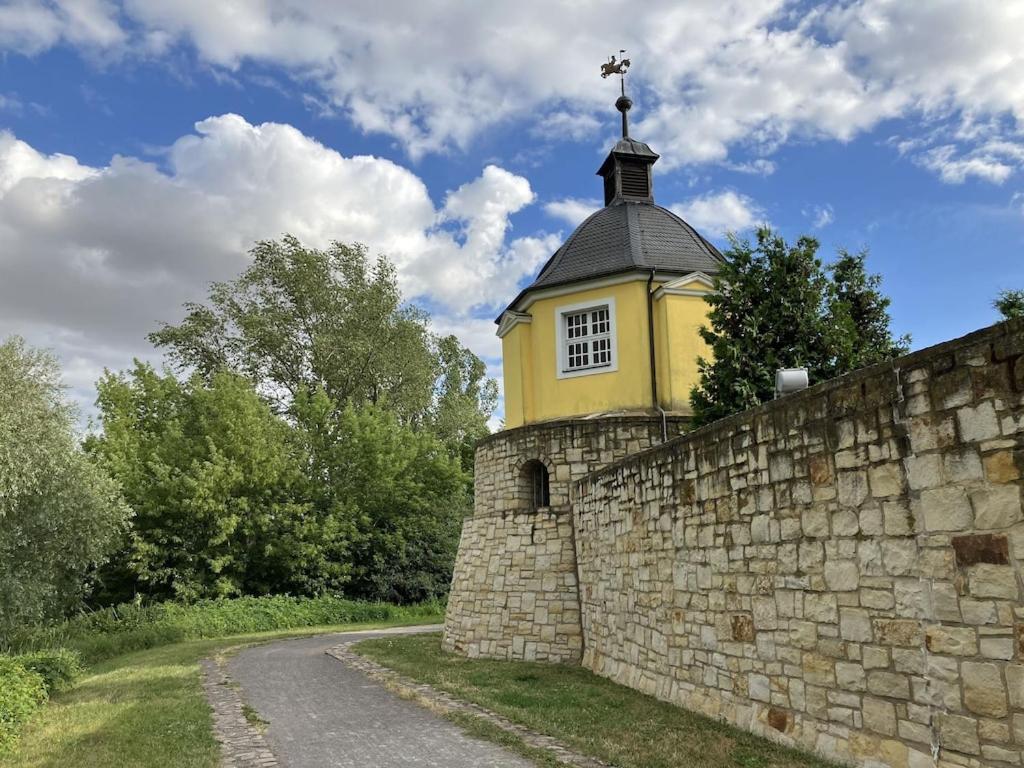"Ferienwohnung Am Schloss" - Ferienwohnung Mit Blick Auf Das Barbyer Schloss, 5 Gehminuten Bis Zur Elbe Kültér fotó