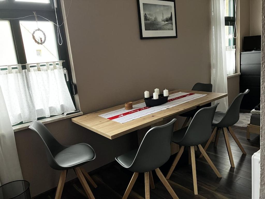 "Ferienwohnung Am Schloss" - Ferienwohnung Mit Blick Auf Das Barbyer Schloss, 5 Gehminuten Bis Zur Elbe Kültér fotó